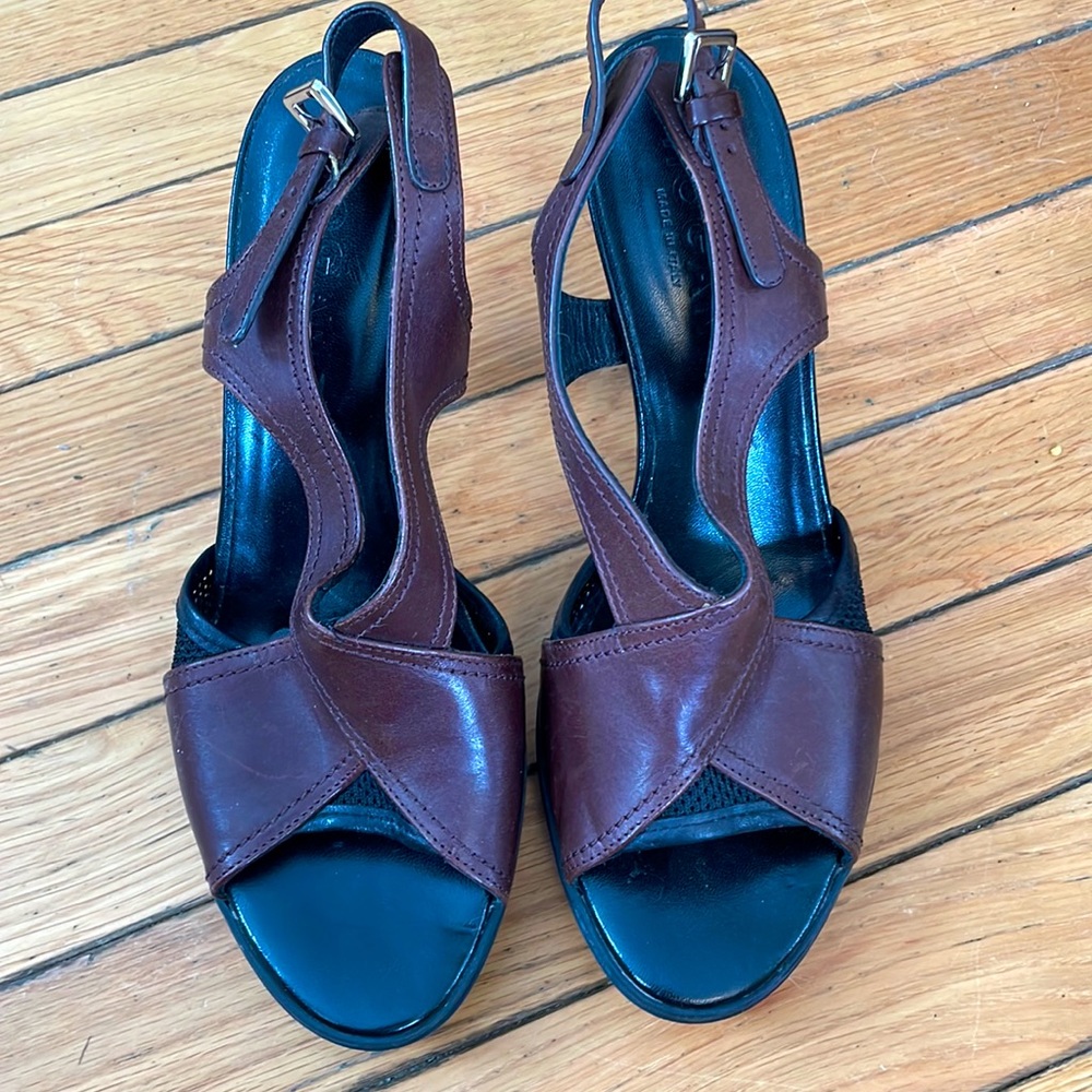 Hogan brown leather heels in great condition. Small scratches as shown.